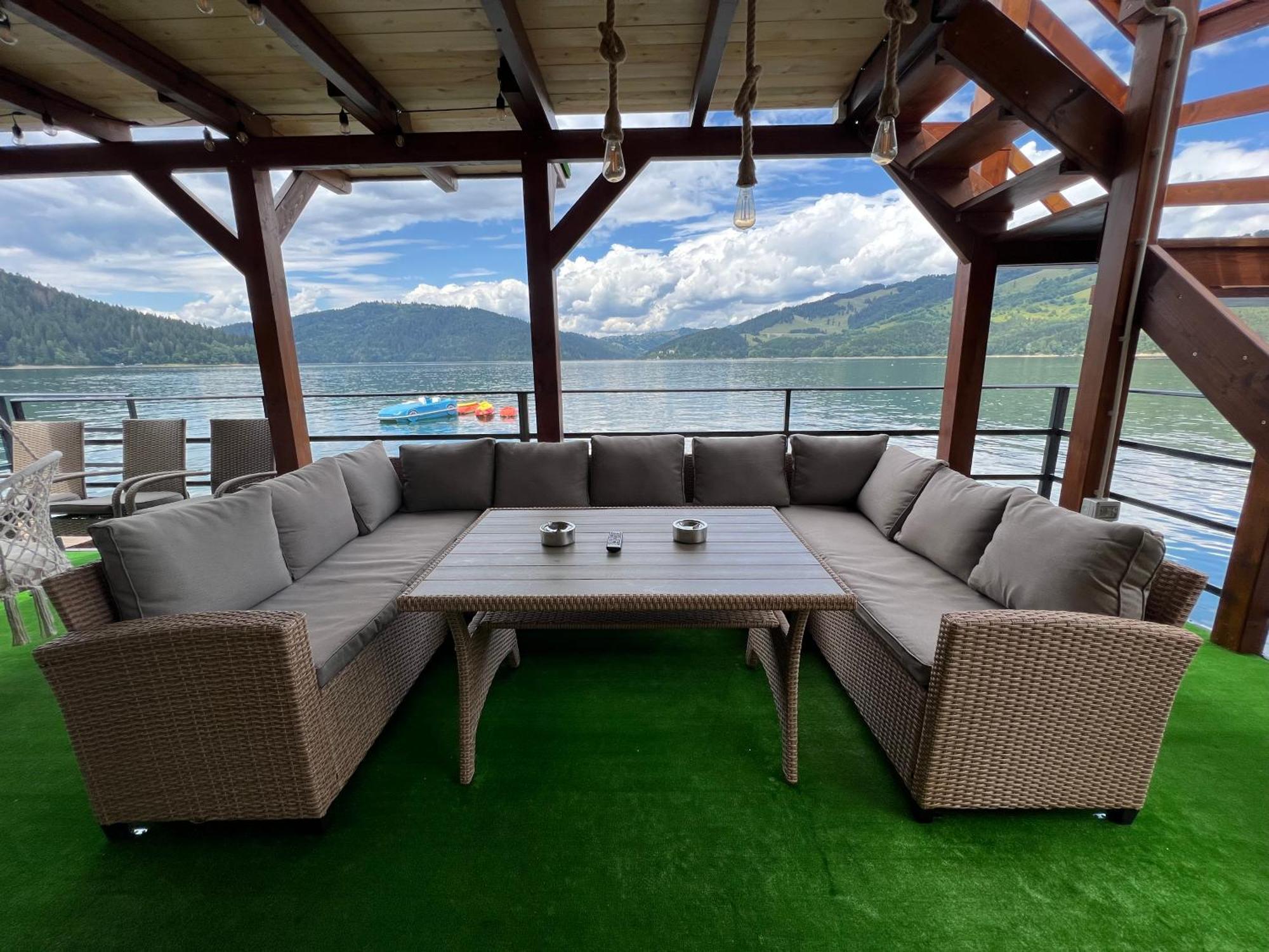 Holiday Bicaz Bungalows On The Lake エクステリア 写真