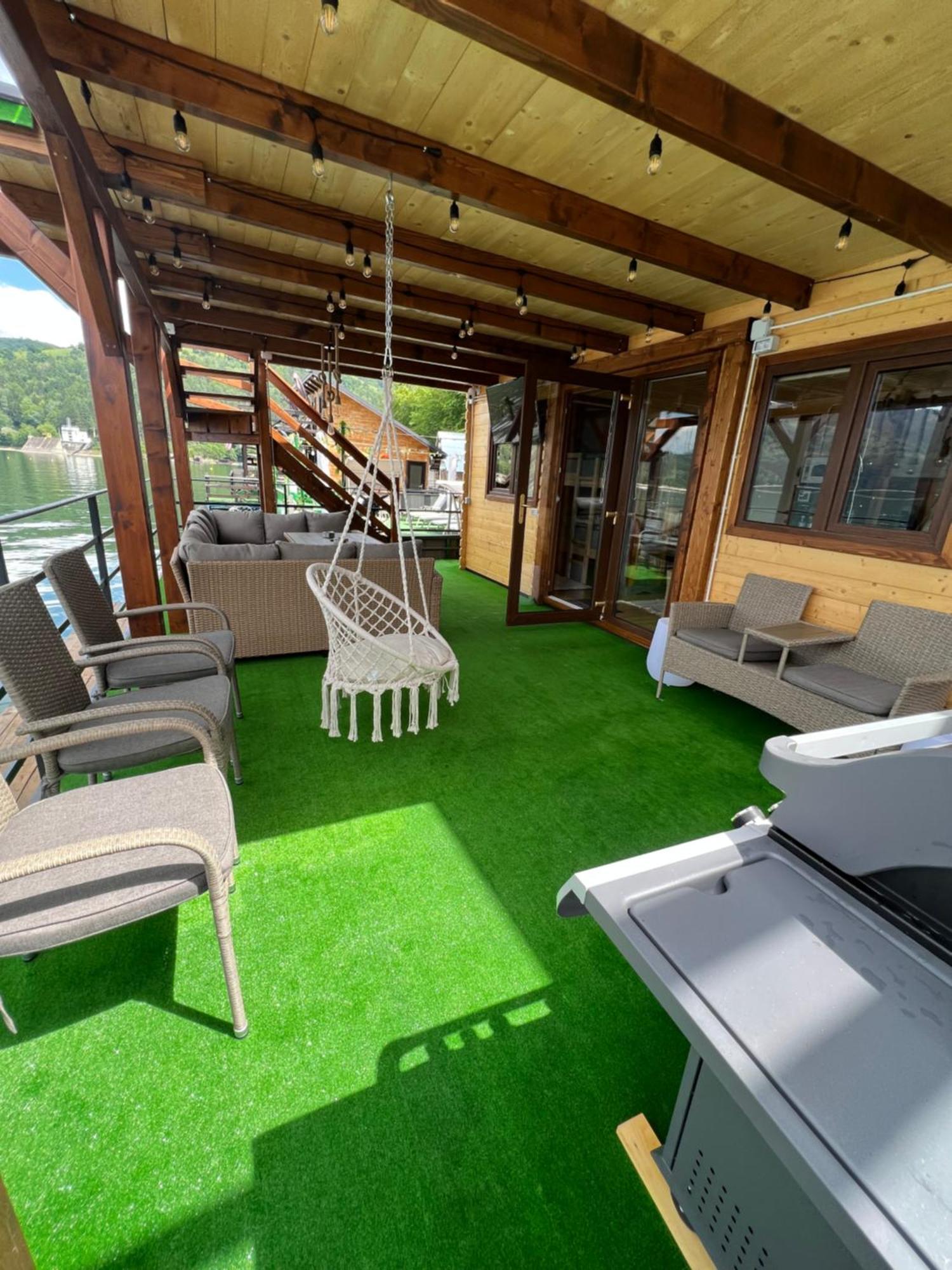 Holiday Bicaz Bungalows On The Lake エクステリア 写真