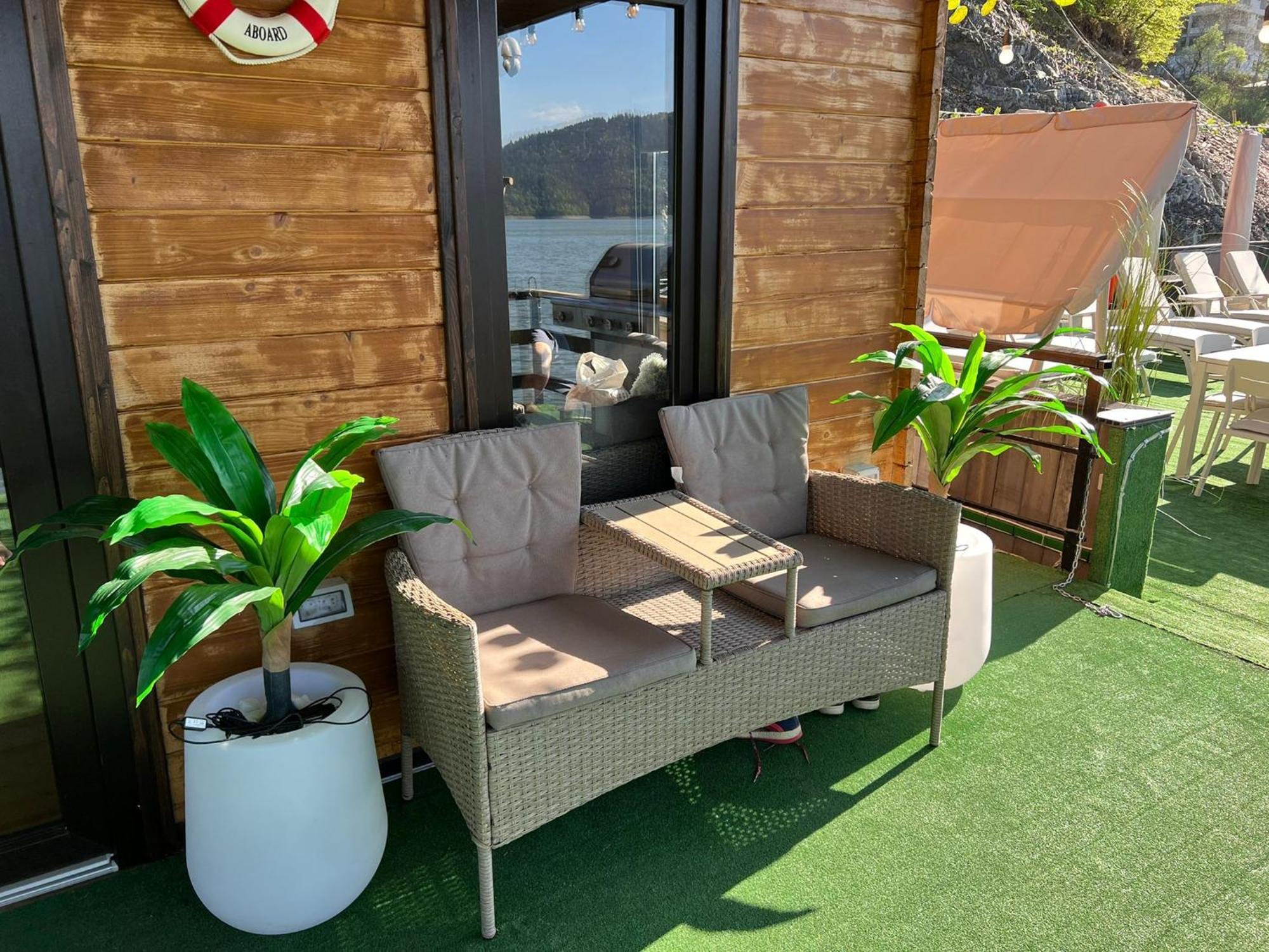 Holiday Bicaz Bungalows On The Lake エクステリア 写真